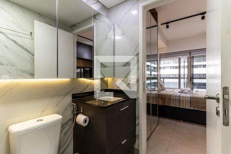 Studio para alugar com 29m², 1 quarto e sem vaga Studio para alugar com 29m², 1 quarto e sem vagaBanheiro