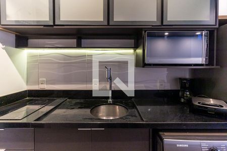 Studio para alugar com 29m², 1 quarto e sem vaga Studio para alugar com 29m², 1 quarto e sem vagaCozinha