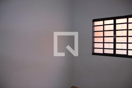 Casa para alugar com 78m², 2 quartos e 1 vaga Casa para alugar com 78m², 2 quartos e 1 vagaQuarto 2