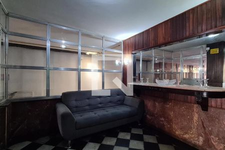 Apartamento à venda com 65m², 2 quartos e 1 vagaHall social