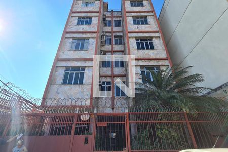 Apartamento à venda com 65m², 2 quartos e 1 vagaFachada do Condomínio