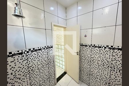 Casa à venda com 170m², 3 quartos e 1 vagaBanheiro de Serviço