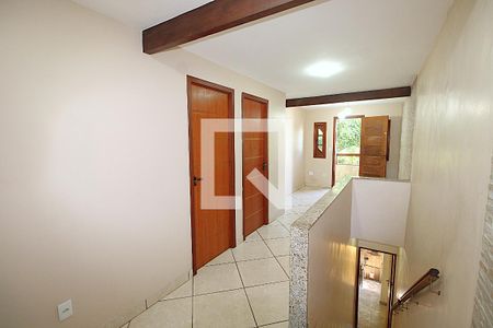 Casa à venda com 170m², 3 quartos e 1 vagaHall dos quartos
