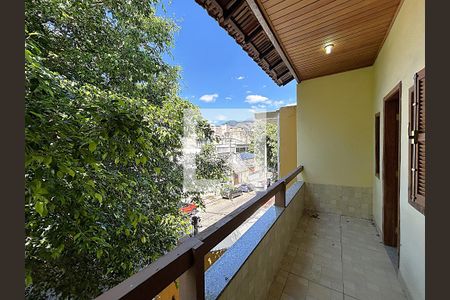 Casa à venda com 170m², 3 quartos e 1 vagaVaranda superior