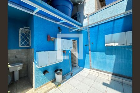 Casa à venda com 170m², 3 quartos e 1 vagaÁrea de Serviço