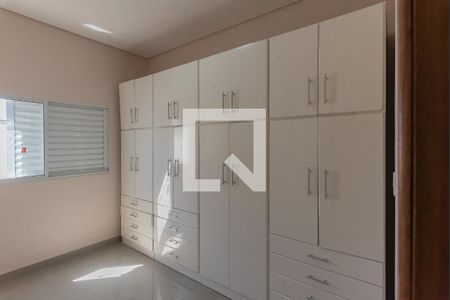 Casa à venda com 120m², 2 quartos e 4 vagasQuarto