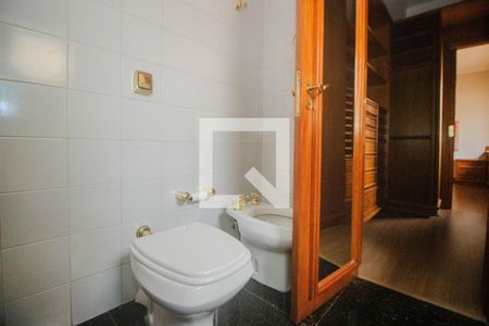 Apartamento para alugar com 250m², 3 quartos e 3 vagasBanheiro da Suíte 2