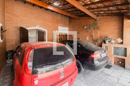 Casa à venda com 290m², 2 quartos e 2 vagas Casa à venda com 290m², 2 quartos e 2 vagasGaragem