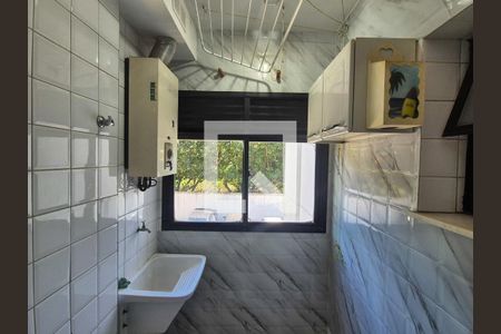 Apartamento para alugar com 70m², 3 quartos e 1 vagaÁrea de serviço