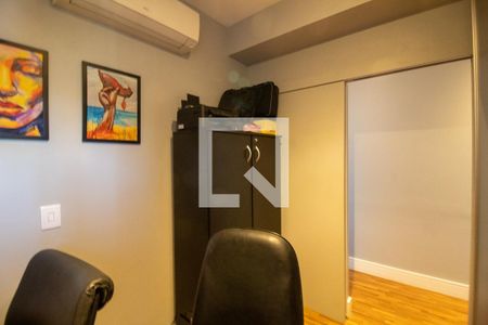 Apartamento à venda com 120m², 4 quartos e 2 vagasQuarto 2