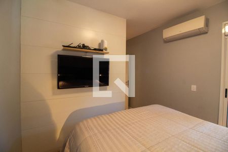 Apartamento à venda com 120m², 4 quartos e 2 vagasQuarto 4 - Suíte