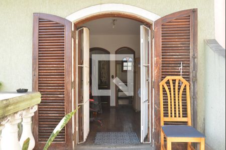 Casa à venda com 150m², 3 quartos e 2 vagasQuintal