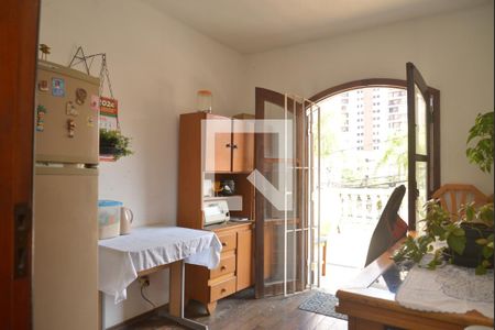 Casa à venda com 150m², 3 quartos e 2 vagasCozinha 2