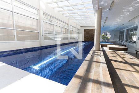 Apartamento para alugar com 53m², 1 quarto e 1 vagaPiscina