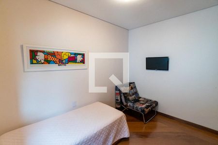 Casa à venda com 393m², 3 quartos e 4 vagasQuarto 1