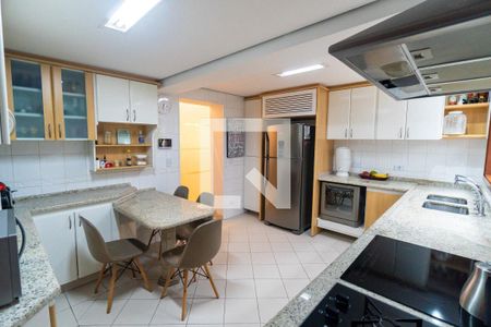 Casa à venda com 393m², 3 quartos e 4 vagasCozinha