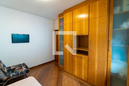 Casa à venda com 393m², 3 quartos e 4 vagasQuarto 1