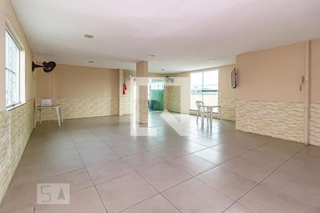 Apartamento à venda com 74m², 2 quartos e 1 vaga Apartamento à venda com 74m², 2 quartos e 1 vagaÁrea comum - Salão de festas