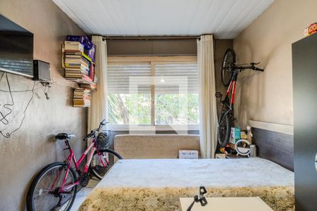 Quarto 1 de apartamento à venda com 2 quartos, 62m² em Teresópolis, Porto Alegre