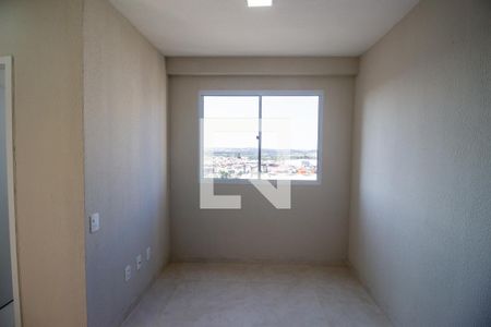 Sala de apartamento para alugar com 2 quartos, 48m² em Vila Monteiro, Itaquaquecetuba
