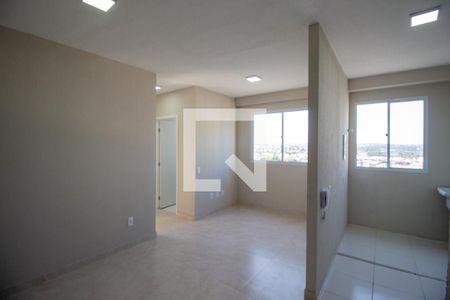 Sala de apartamento para alugar com 2 quartos, 48m² em Vila Monteiro, Itaquaquecetuba