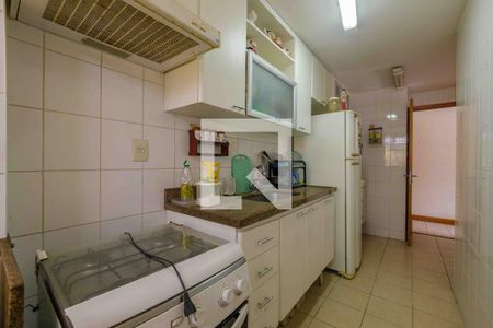 Apartamento para alugar com 65m², 2 quartos e 1 vagaCozinha