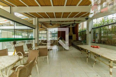 Apartamento para alugar com 65m², 2 quartos e 1 vagaÁrea comum - Churrasqueira