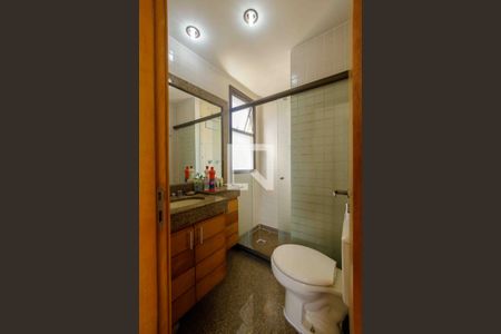 Apartamento para alugar com 65m², 2 quartos e 1 vagaSuíte Banheiro