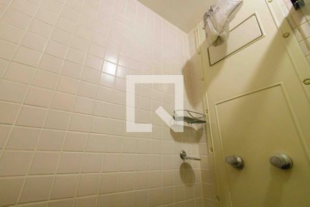 Apartamento para alugar com 65m², 2 quartos e 1 vagaBanheiro Social