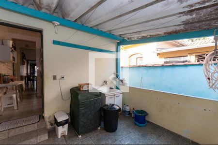 Casa à venda com 160m², 3 quartos e 1 vagaÁrea de Serviço