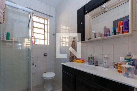 Casa à venda com 160m², 3 quartos e 1 vagaBanheiro