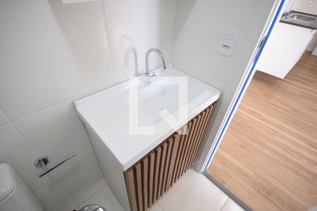 Banheiro de apartamento para alugar com 2 quartos, 34m² em Mooca, São Paulo