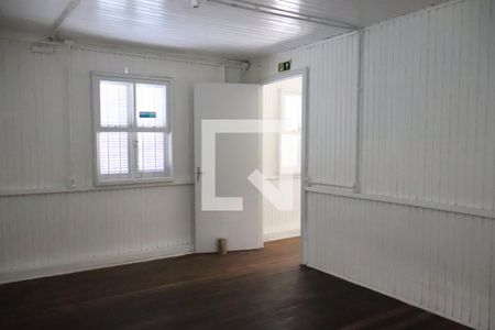 Casa para alugar com 180m², 5 quartos e 2 vagasQuarto 05