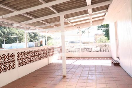 Casa para alugar com 180m², 5 quartos e 2 vagasTerraço