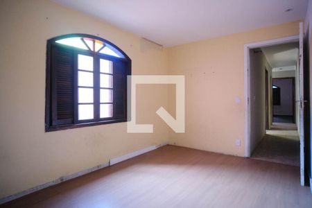 Casa à venda com 104m², 3 quartos e 2 vagasQuarto 3