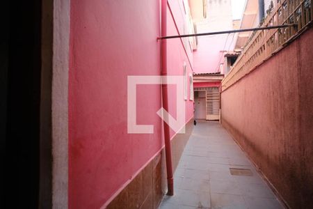 Casa à venda com 104m², 3 quartos e 2 vagasÁrea externa