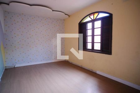 Casa à venda com 104m², 3 quartos e 2 vagasQuarto 3