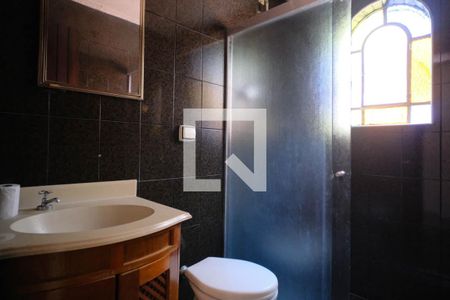 Casa à venda com 104m², 3 quartos e 2 vagasBanheiro 2