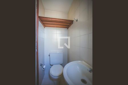 Apartamento para alugar com 65m², 2 quartos e 1 vaga Apartamento para alugar com 65m², 2 quartos e 1 vagaBanheiro de Serviço