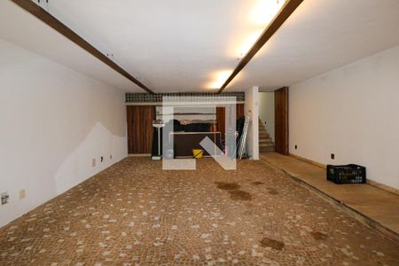 Garagem de casa para alugar com 4 quartos, 450m² em Santa Maria, São Caetano do Sul
