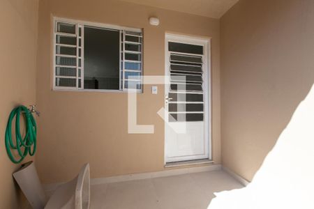 Casa para alugar com 108m², 2 quartos e 4 vagas Casa para alugar com 108m², 2 quartos e 4 vagasÁrea de Serviço