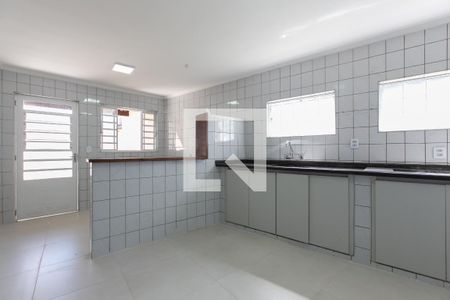 Casa para alugar com 108m², 2 quartos e 4 vagas Casa para alugar com 108m², 2 quartos e 4 vagasCozinha