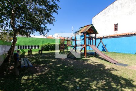 Casa para alugar com 108m², 2 quartos e 4 vagas Casa para alugar com 108m², 2 quartos e 4 vagasÁrea Comum - Playground