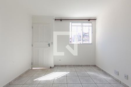 Sala de casa à venda com 2 quartos, 108m² em Fazenda Aricanduva, São Paulo