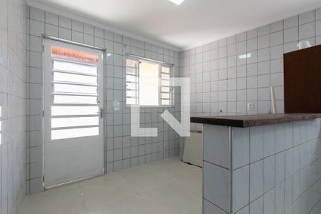 Casa para alugar com 108m², 2 quartos e 4 vagas Casa para alugar com 108m², 2 quartos e 4 vagasCozinha