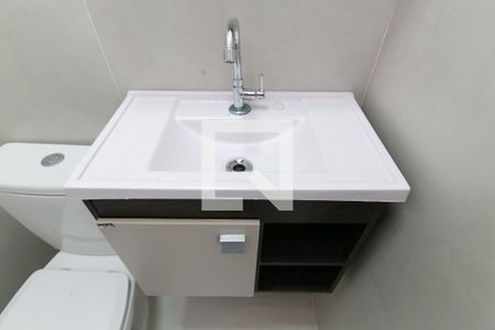 Casa para alugar com 108m², 2 quartos e 4 vagas Casa para alugar com 108m², 2 quartos e 4 vagasBanheiro