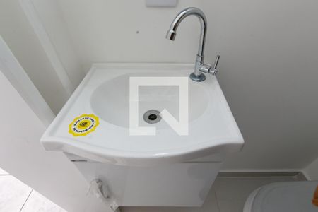 Casa para alugar com 108m², 2 quartos e 4 vagas Casa para alugar com 108m², 2 quartos e 4 vagasDetalhe - Lavabo