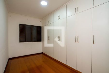Quarto 1 de apartamento à venda com 2 quartos, 88m² em Jardim Vila Galvao, Guarulhos