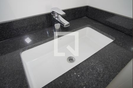 Apartamento à venda com 71m², 2 quartos e 1 vagaBanheiro Corredor