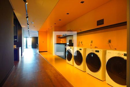 Apartamento à venda com 71m², 2 quartos e 1 vagaÁrea comum - Lavanderia